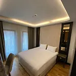 Dodo Old Town Стамбул